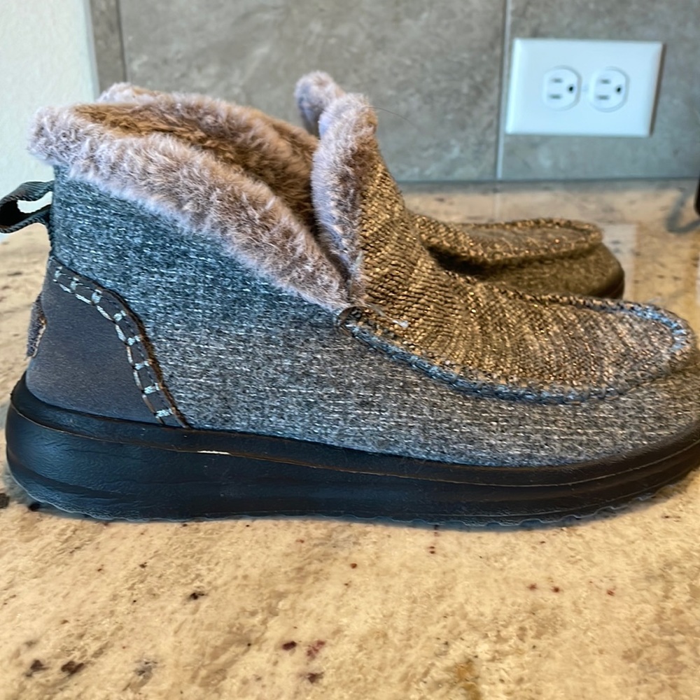 Hey Dudes Denny size 6